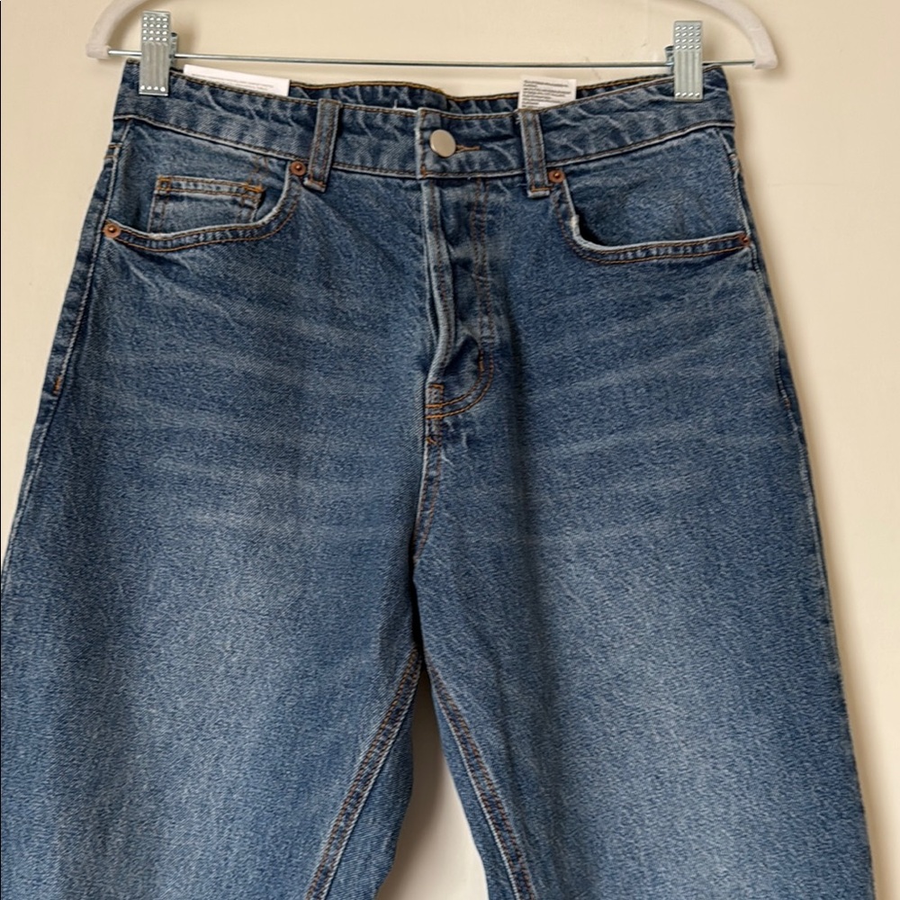 H&M Blue Straight-Leg Distressed Jeans - Picture 2 of 7